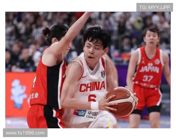 杨舒予谈球队问题与亮点 承担队长责任 杨舒予谈球队问题与亮点 承担队长责任